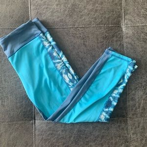 💙 Blue Adorable Capri Leggings 💙